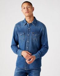 WRANGLER 27MW 1YEAR MĘSKA KOSZULA JEANSOWA JEANS W5MSLW924 112130248. Białe koszule męskie Wrangler, m, bez wzorów, z bawełny, bez kołnierzyka, bez ramiączek. Za 169.99 zł.