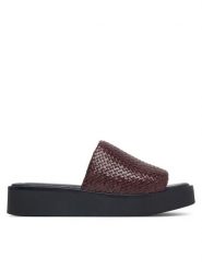 Vagabond Shoemakers Klapki Danya 6204-025-35 Brązowy. Brązowe klapki damskie Vagabond Shoemakers, bez wzorów, ze skóry, bez obcasa. Za 519.99 zł.