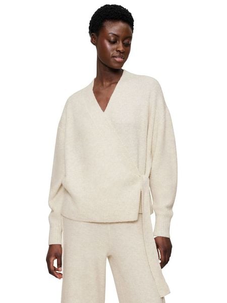 Triumph Kardigan "Amourette" w kolorze beżowym rozmiar: 44. Brązowe kardigany damskie Triumph, bez wzorów, ze splotem. Za 123.53 zł.