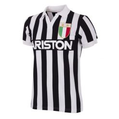 Koszulka retro dla dorosłych - Juventus FC UEFA 1976-77 Wyjazdowa - Niebieska. Czarne t-shirty sportowe męskie COPA FOOTBALL, bez ramiączek, do piłki nożnej. Za 340.84 zł.