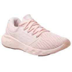 Trampki Damskie Charged Vantage. Czerwone obuwie trekkingowe damskie Under Armour. Za 361.99 zł.