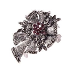JANE PINK Srebrna broszka markazyty i cyrkonie kotylion. Różowe broszki damskie Braccatta, z cyrkonią, srebrne. Za 359.00 zł.