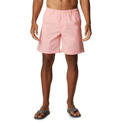 Kąpielówki Backcast III Water Short. Żółte kąpielówki męskie Columbia, uniwersalny, bez wzorów. W wyprzedaży za 139.00 zł.