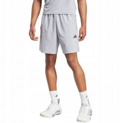 Spodenki męskie adidas Train Essentials Woven Training. Czarne szorty męskie Adidas, z materiału, bez kołnierzyka. Za 98.99 zł.