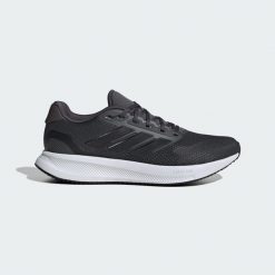 Buty Runfalcon 5 Running. Białe obuwie do biegania damskie Adidas. W wyprzedaży za 207.20 zł.