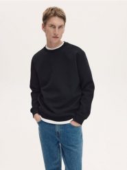 Gładka bluza z bawełną - czarny. Czarne bluzy bez kaptura męskie Reserved, l, z bawełny. W wyprzedaży za 69.99 zł.