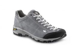 Buty do chodzenia Lomer Maipos Suede MTX. Czarne buty trekkingowe męskie LOMER, z materiału, bez zapięcia, na fitness i siłownię. Za 584.50 zł.