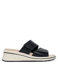 Caprice Klapki 9-27207-46 Czarny. Czarne klapki damskie Caprice, bez wzorów, bez obcasa. Za 299.99 zł.