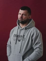 MANTO bluza z kapturem RESOLVE melanż. Szare torby sportowe damskie Manto, z bawełny. Za 249.00 zł.