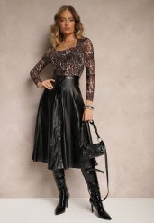 Czarna Spódnica z Ekoskóry High Waist o Rozkloszowanym Kroju na Napy i Guziki Ilalira. Czarne spódniczki damskie Renee, l, z aplikacjami, eleganckie, z podwyższonym stanem, midi, dopasowane. Za 69.99 zł.