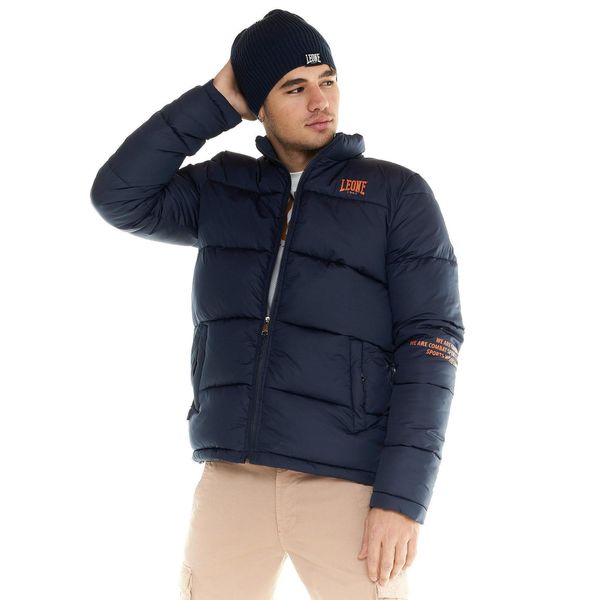 Kurtka puchowa na co dzień na siłownię. Niebieskie kurtki outdoor męskie LEONE 1947 APPAREL, bez wzorów, z nylonu, bez kaptura. W wyprzedaży za 336.46 zł.