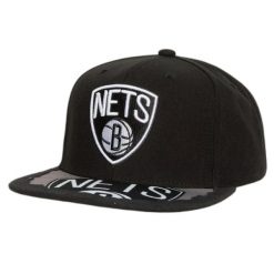 Czapka typu snapback Mitchell & Ness Munch Time Brooklyn Nets. Czarne czapki męskie Mitchell & Ness, bez wzorów, retro. Za 194.00 zł.