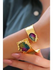 Pierres delicates Pozłacana bransoletka z kwarcem rozmiar: onesize. Żółte bransoletki damskie Pierres delicates, pozłacane. Za 113.36 zł.