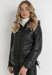 Czarna Kurtka Ocyporena. Czarne kurtki damskie Born2be, l, z aplikacjami, z tkaniny, bez kaptura. Za 179.99 zł.