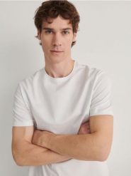 T-shirt regular z modalem - biały. Białe t-shirty męskie Reserved, l, bez wzorów, z bawełny, bez kołnierzyka. Za 99.99 zł.