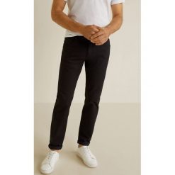 Mango Man - Spodnie Pisa4. Brązowe spodnie materiałowe męskie Mango Man, bez wzorów, z bawełny, casualowe. W wyprzedaży za 59.90 zł.