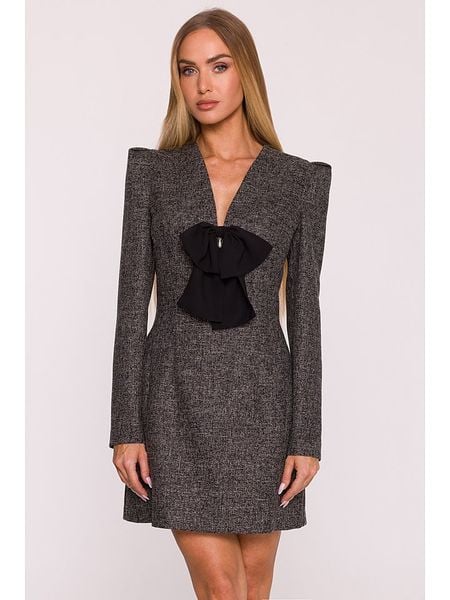 Made of emotion Sukienka w kolorze czarnym rozmiar: M. Czarne sukienki damskie Made Of Emotion, m, bez wzorów, bez kołnierzyka, bez ramiączek, mini. Za 279.99 zł.