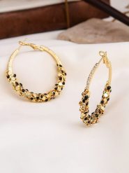 L'Atelier de Gaia Pozłacane kolczyki-kreole rozmiar: onesize. Czarne kolczyki damskie L'Atelier de Gaia, pozłacane. Za 126.45 zł.