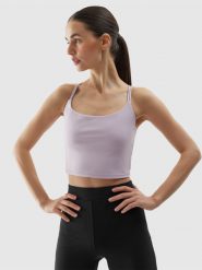 4F Crop top do jogi i pilatesu z materiału z recyklingu damski - fioletowy XXL. Fioletowe topy damskie 4f, s, bez wzorów, z dzianiny, bez kołnierzyka. W wyprzedaży za 49.99 zł.