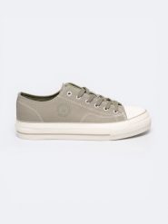 Trampki męskie niskie khaki RR174325 301. Zielone trampki i tenisówki męskie Big Star, bez wzorów, z jeansu, bez zapięcia. W wyprzedaży za 89.00 zł.