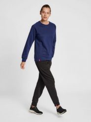 Bluza damska Hummel red Heavy. Niebieskie bluzy sportowe damskie HUMMEL, m, bez wzorów, z bawełny, bez ramiączek, długie, bez kaptura. Za 168.38 zł.