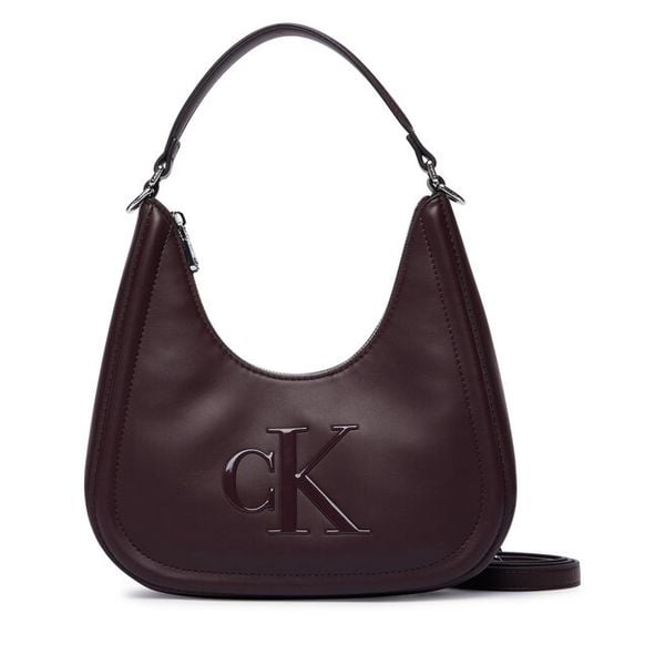 Torebka Calvin Klein. Czerwone torebki klasyczne damskie CALVIN KLEIN, bez wzorów, bez dodatków. Za 409.99 zł.