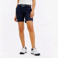 Spodenki do golfa chino damskie Inesis MW500. Czerwone szorty damskie INESIS, bez wzorów, z bawełny. Za 49.99 zł.