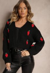 Czarny Krótki Kardigan Bez Zapięć Zdobiony Aplikacjami z Truskawkami Invalina. Czarne kardigany damskie Renee, l, z aplikacjami. Za 169.99 zł.