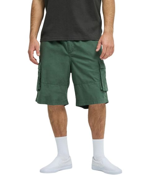 Dla Mężczyzn FREEFALL CARGO Zielony. Zielone szorty męskie Quiksilver, bez wzorów, z bawełny. Za 150.00 zł.