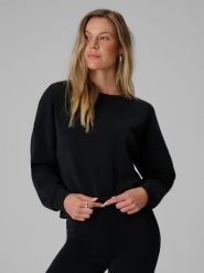 4F Bluza dresowa regular z modalem damska - czarna XS. Czarne bluzy z kapturem damskie 4f, xs, z dresówki. Za 169.99 zł.