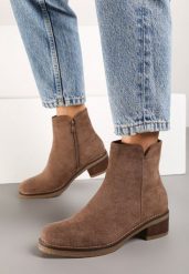 Brązowe Ocieplane Casualowe Botki Reaniwen. Brązowe botki damskie Renee, z jeansu, eleganckie, z okrągłym noskiem, bez obcasa, na obcasie, bez zapięcia. Za 119.99 zł.