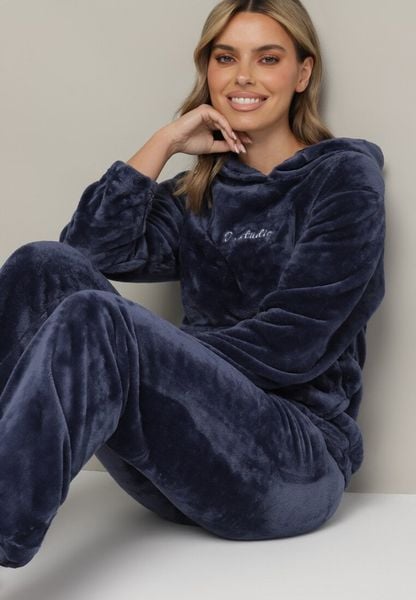 Granatowy Komplet Dresowy z Puszystej Dzianiny Bluza z Kapturem i Spodnie Selallena. Niebieskie bluzy z kapturem damskie Born2be, l, z dresówki. Za 79.99 zł.