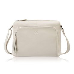 Torebka damska na ramię skórzana beżowa klasyczna miejska pojemna Paolo Peruzzi AY-22-BG. Brązowe torebki klasyczne damskie bez wzorów, z materiału, bez dodatków. Za 249.00 zł.