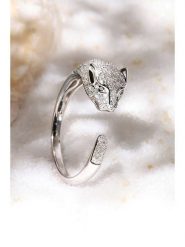 Maison héritage PARIS Złoty pierścionek "Mafdet" z diamentami rozmiar: 56. Szare pierścionki damskie maison héritage PARIS, z diamentem, złote. Za 3,827.99 zł.