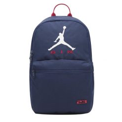 Plecak szkolny sportowy Nike Plecak Jam Air. Czerwone plecaki damskie Nike, bez wzorów, z materiału, biznesowe. Za 179.00 zł.