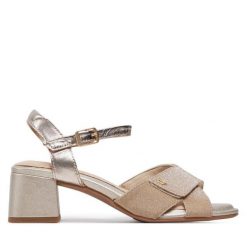 Sandały Tamaris. Brązowe sandały damskie Tamaris, bez wzorów, bez obcasa, na słupku. Za 219.99 zł.