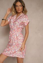 Różowa Sukienka Taliowana z Wiskozą i Ozdobnym Paskiem Delyase. Czerwone sukienki damskie Renee, na co dzień, l, bez wzorów, z wiskozy, eleganckie, bez kołnierzyka, bez ramiączek, mini, kopertowe. Za 79.99 zł.