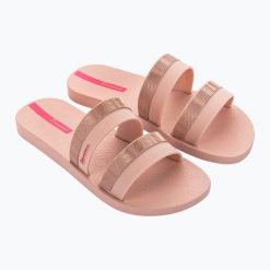 Klapki damskie Ipanema Mesh Slide. Czerwone klapki damskie Ipanema, bez wzorów, z meshu, bez obcasa. Za 89.25 zł.