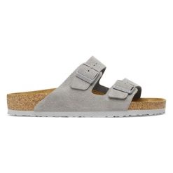 Klapki męskie Birkenstock Arizona Suede Leather. Szare klapki i japonki męskie Birkenstock, ze skóry. Za 429.99 zł.