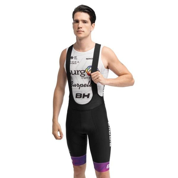 Męskie krótkie spodenki kolarskie z szelkami Burgos Burpellet BH x Siroko Siro. Czarne szorty męskie SIROKO, bez wzorów, biznesowe. Za 338.00 zł.