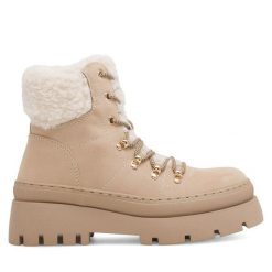 Trzewiki DeeZee. Brązowe botki damskie DeeZee, bez obcasa, na płaskiej podeszwie, bez zapięcia. Za 109.99 zł.