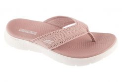 Japonki damskie, Go Walk Flex Sandal - Holly. Czerwone klapki damskie Skechers, bez wzorów, z materiału, bez obcasa. Za 189.99 zł.