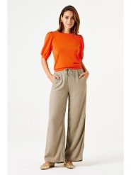 Garcia Sweter w kolorze pomarańczowym rozmiar: XS. Pomarańczowe swetry klasyczne damskie Garcia, xs, ze splotem, bez kołnierzyka. Za 100.99 zł.
