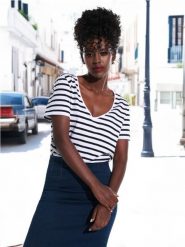 Koszulka - wielobarwny. T-shirty damskie Sinsay, l, bez wzorów, z bawełny, bez kołnierzyka. W wyprzedaży za 12.99 zł.