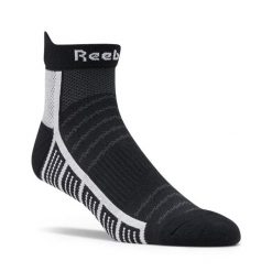 Skarpety męskie sportowe FLOAT RUN U ANK SOCK. Czarne skarpetki męskie Reebok, bez wzorów. W wyprzedaży za 35.00 zł.