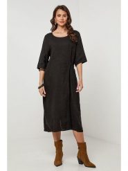 Lin Passion Lniana sukienka w kolorze czarnym rozmiar: 34/36. Czarne sukienki damskie Lin Passion, na co dzień, z aplikacjami, ze lnu, klasyczne, bez kołnierzyka, bez ramiączek, midi, proste. Za 173.99 zł.