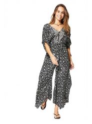 Aller Simplement Kombinezon w kolorze czarno-białym rozmiar: 34-40. Czarne kombinezony damskie Aller Simplement, bez wzorów, klasyczne, bez kołnierzyka, bez ramiączek. Za 56.99 zł.