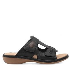 Klapki Rieker. Czarne klapki damskie Rieker, bez wzorów, bez obcasa. Za 299.99 zł.