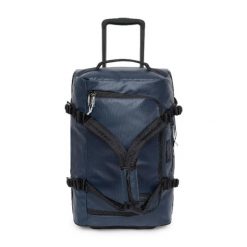 Torba Duffle Eastpak Wheel S. Niebieskie torebki klasyczne damskie Eastpak, bez wzorów, bez dodatków. Za 759.50 zł.