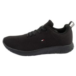Buty Tommy Hilfiger Corporate M FM0FM02838BDS czarne. Czarne buty sportowe na co dzień męskie z gumy, bez zapięcia. Za 692.27 zł.